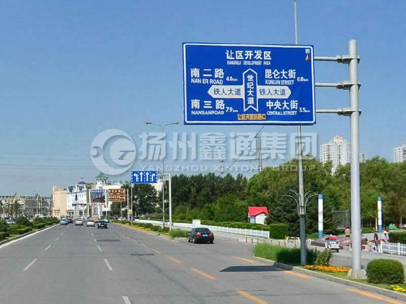 BZG-004，交通標(biāo)志桿，鍍鋅交通標(biāo)志桿
