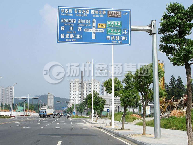 BZG-008，交通標(biāo)志桿，八棱交通標(biāo)志桿