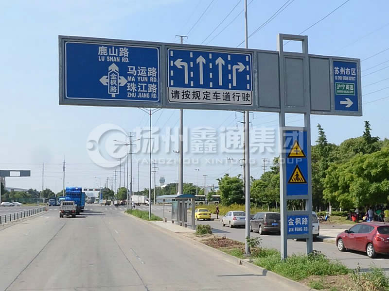 BZG-012，交通標(biāo)志桿，框架交通標(biāo)志桿
