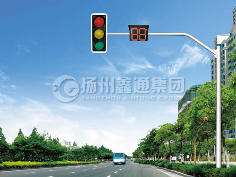 XHDG-010，彎臂信號(hào)燈桿，臨沂信號(hào)燈桿
