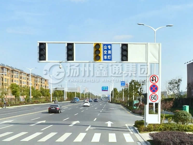 XHDG-024，框架信號(hào)燈桿，揚(yáng)州信號(hào)燈桿