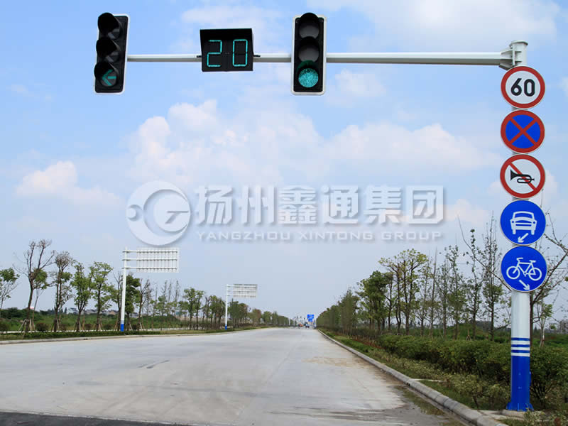 XHDG-036，八棱錐形信號(hào)燈桿