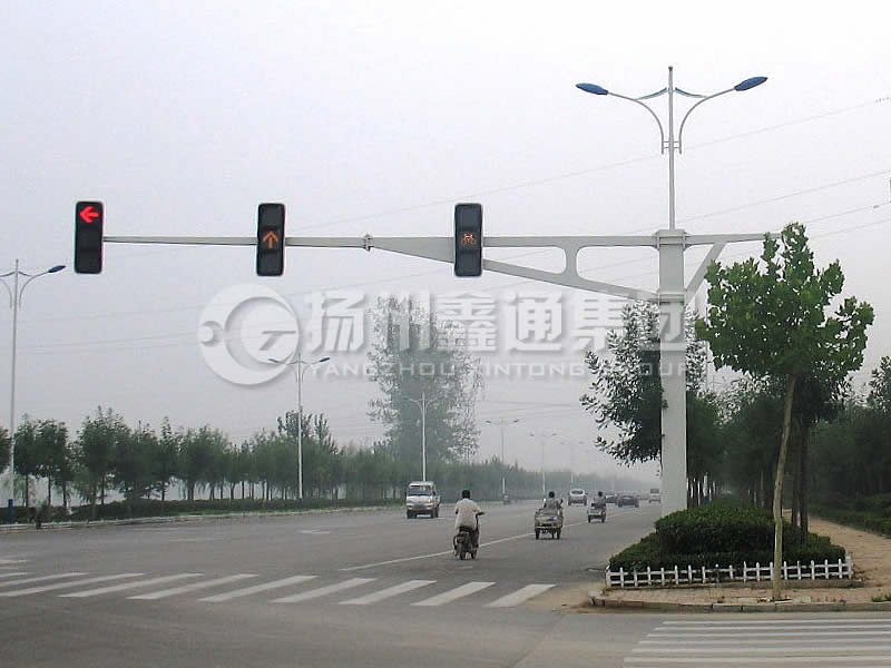 XHDG-042，方桿信號(hào)燈桿